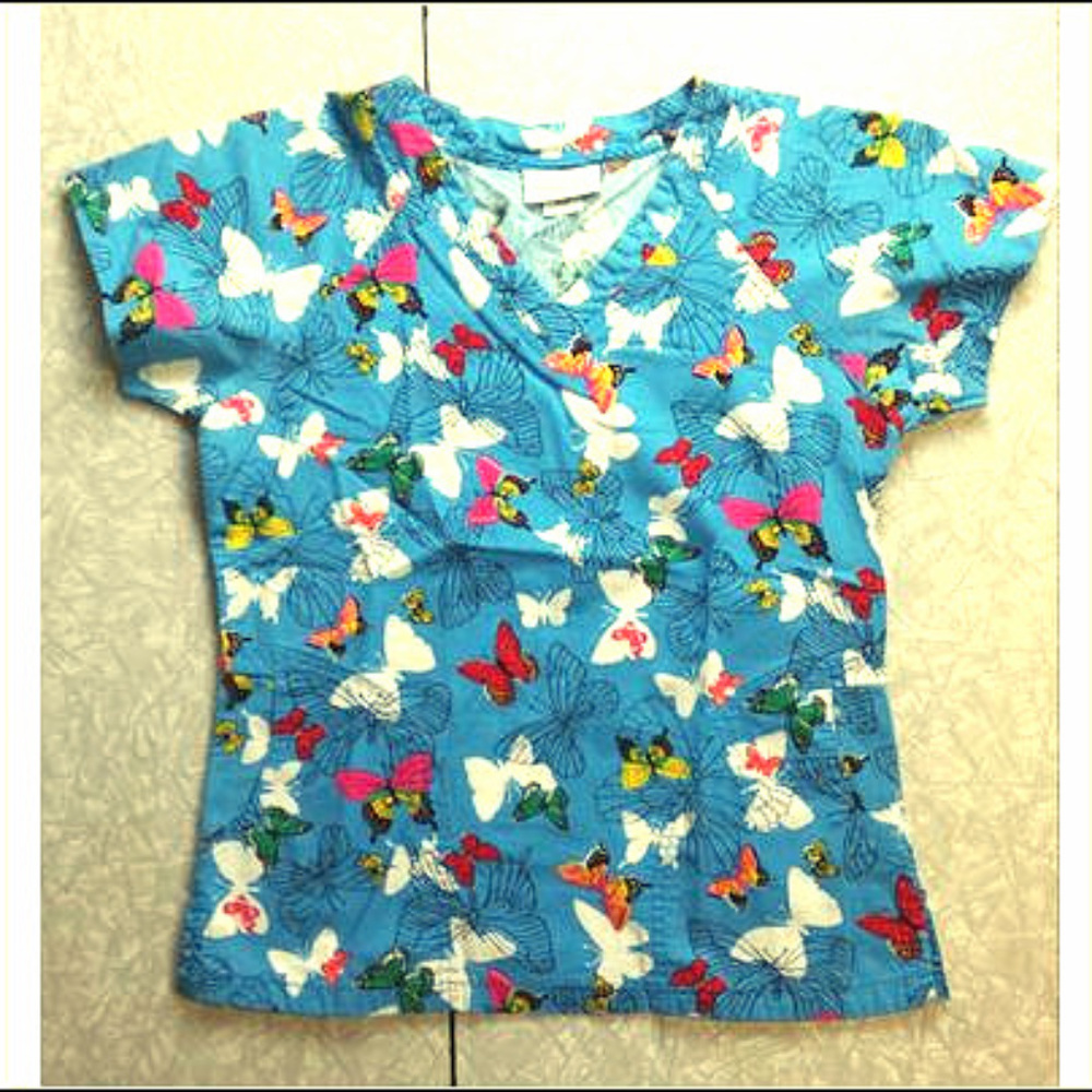 Katherine Heigl ~ Butterflies Sky Blue Scrub Top